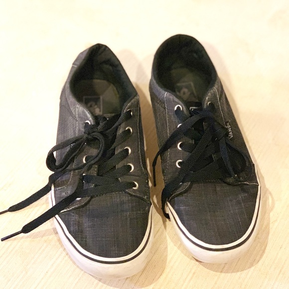 Preloved - VANS SHOES - Picture 2 of 5